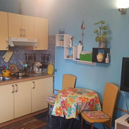 Apartmani Zute ราชิตเช ห้อง รูปภาพ